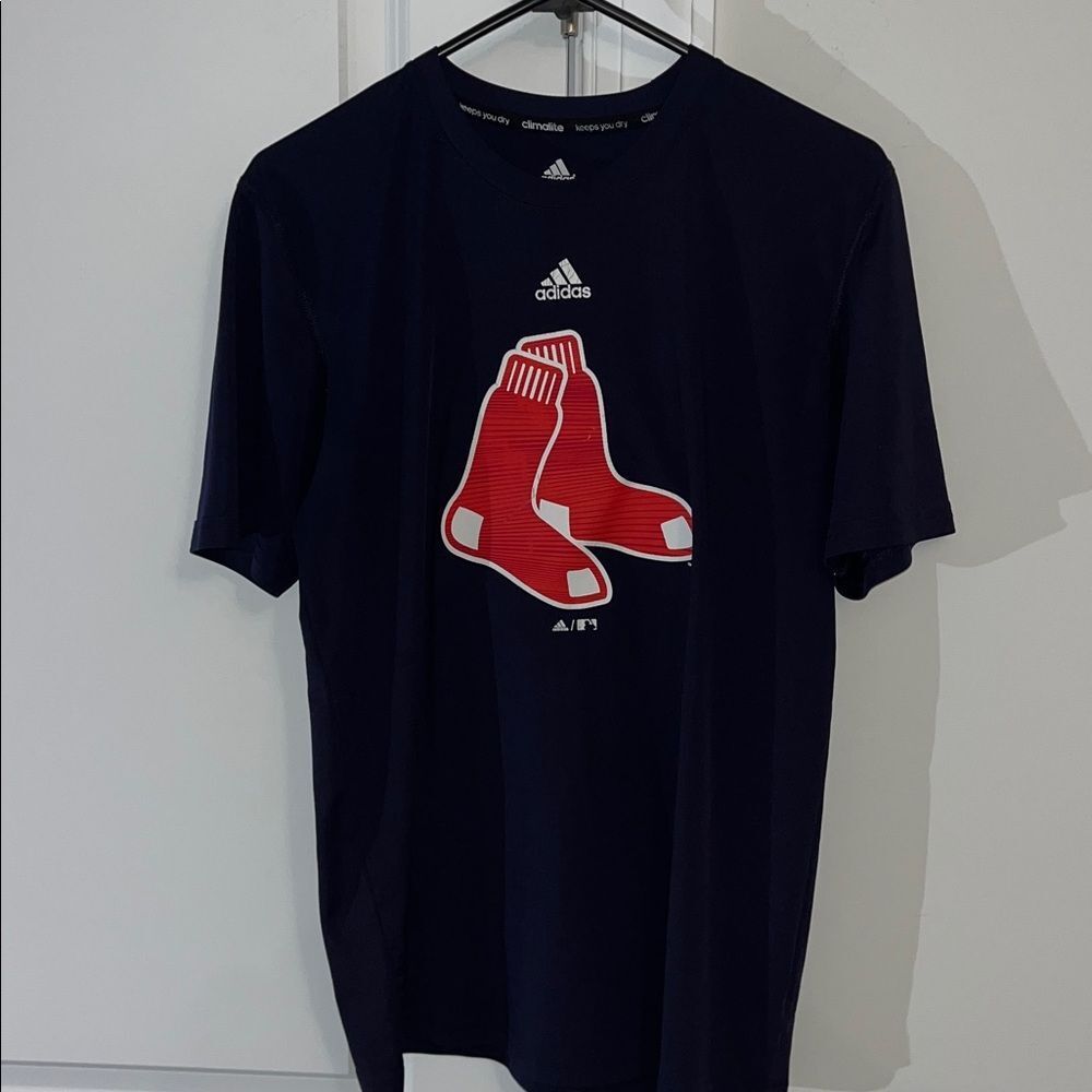 Youth kids Adidas BLUE Boston Red Sox baseball jersey style T shirt XL 18/20
